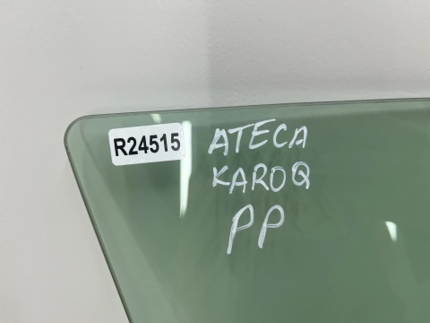 Szyba boczna Skoda Karoq Seat Ateca 16r.- prawa przednia szyba z drzwi 575845202