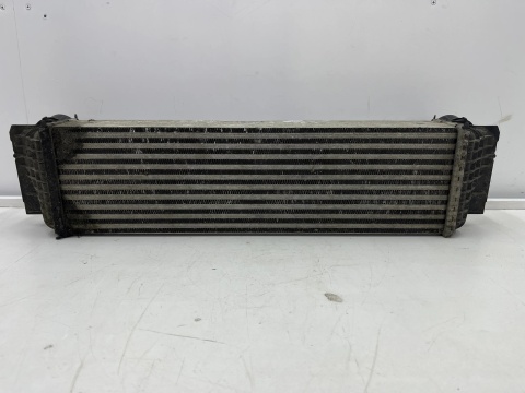 Chłodnica intercoolera BMW F01 F02 F07 F10 F11 08-17r. 2.0D 2.5D 3.0D diesel intercooler oryginał 7805629