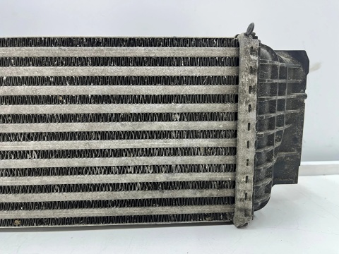 Chłodnica intercoolera BMW F01 F02 F07 F10 F11 08-17r. 2.0D 2.5D 3.0D diesel intercooler oryginał 7805629