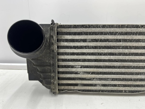 Chłodnica intercoolera BMW F01 F02 F07 F10 F11 08-17r. 2.0D 2.5D 3.0D diesel intercooler oryginał 7805629