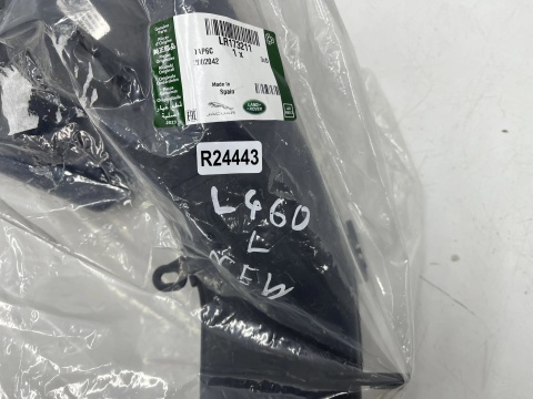 Kanał powietrza Range Rover L460 22r.- lewy chłodzenia hamulców z silniczkiem klapki lr173211