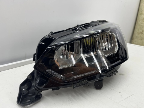 Lampa reflektor Peugeot 208 II 2008 II 19r.- LEWA przednia Full LED Europa lewy przód 9833036380 oryginalna