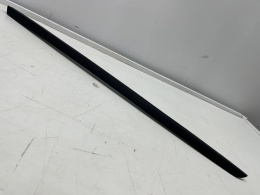 Listwa Porsche Cayenne III 9y 17r.- lewa nakładka zgarniająca szyby przedniej czołowej zaślepka 9y0854327b