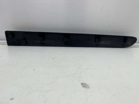 Listwa Renault Clio 2 II 98-12r. 5Drzwi listwa na drzwi prawe tylne dodatkowe ochronne 8200072234