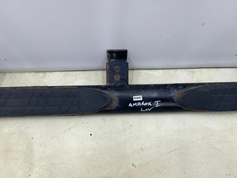 Nakładka progu VW Amarok 12-20r. LEWY stopień boczny zewnętrzny oryginalny