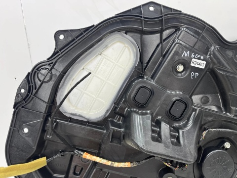 Podnośnik szyb Mazda 6 II GH 07-12r. prawy przedni mechanizm gs1d5897x