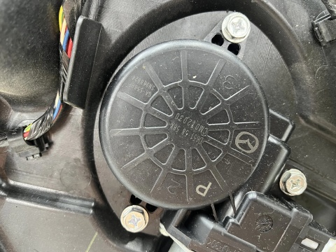 Podnośnik szyb Mazda 6 II GH 07-12r. prawy przedni mechanizm gs1d5897x