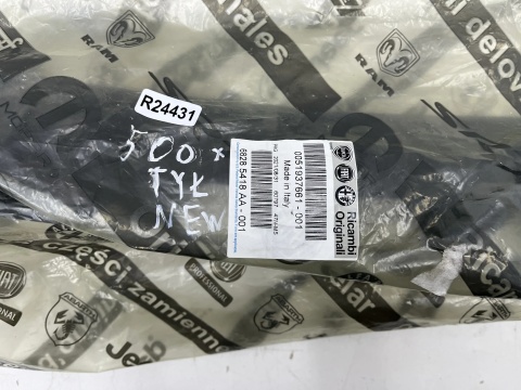 Ślizg Fiat 500X 14r.- tylne środkowe mocowanie zderzaka 51937661