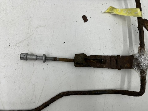 Winda koła zapasowego Opel Zafira B 05-14r. mocowanie wieszak śruba komplet