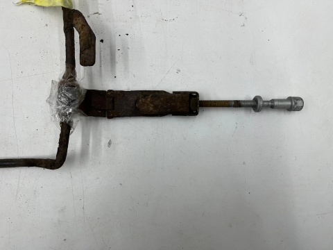 Winda koła zapasowego Opel Zafira B 05-14r. mocowanie wieszak śruba komplet