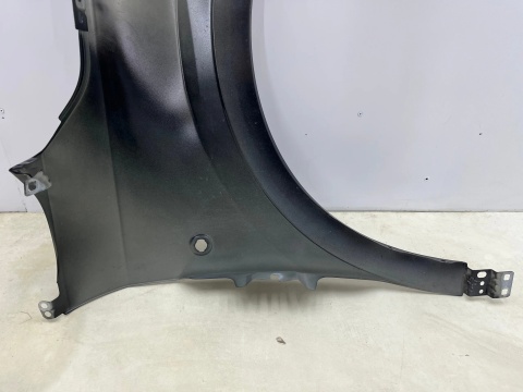 Błotnik Ford Courier Mk2 II 23r. lewy przedni lewy przód