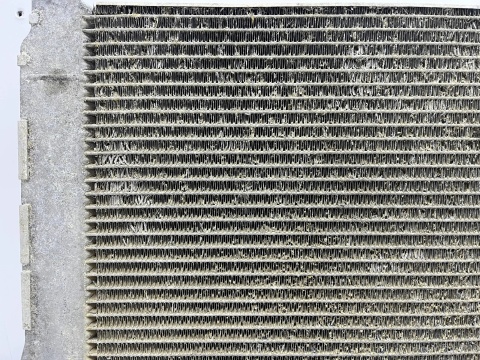 Chłodnica wody BMW F01 F02 F06 F07 F10 F11 F12 F13 08-17r. 2.0D 2.5D 3.0D diesel 8509176