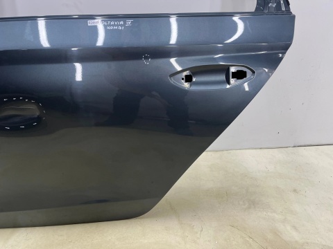 Drzwi Skoda Octavia 4 IV Kombi 19r.- lewe tylny lewy tył 5E7833311