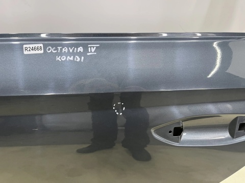 Drzwi Skoda Octavia 4 IV Kombi 19r.- lewe tylny lewy tył 5E7833311