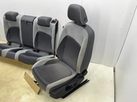 Fotele VW ID.3 id3 19r.-PODGRZEWANE tylna kanapa grzana mały przebieg EUROPA Komplet