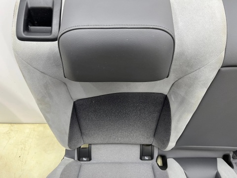 Fotele VW ID.3 id3 19r.-PODGRZEWANE tylna kanapa grzana mały przebieg EUROPA Komplet