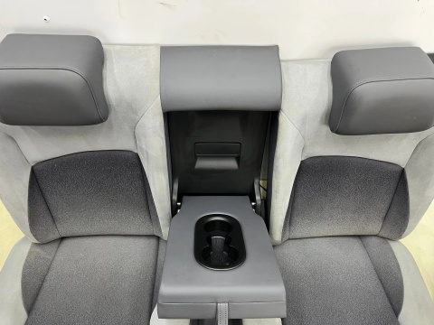 Fotele VW ID.3 id3 19r.-PODGRZEWANE tylna kanapa grzana mały przebieg EUROPA Komplet