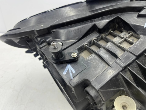 Lampa reflektor Mercedes w247 18-23r. LEWA przednia FULL LED a2479062503