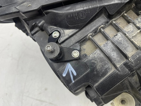 Lampa reflektor Mercedes w247 18-23r. LEWA przednia FULL LED a2479062503