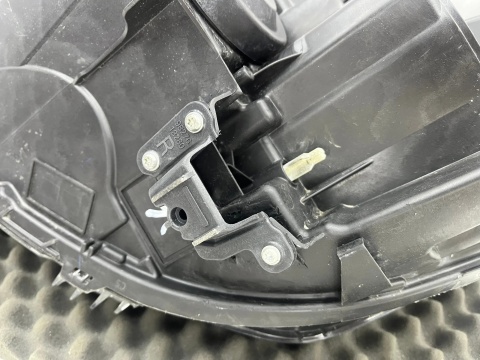 Lampa reflektor Peugeot 208 II 2008 II 19r.- PRAWA przednia LED Europa 9855524880