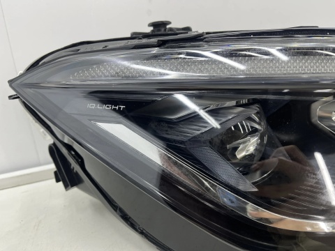 Lampa reflektor VW Passat B9 23r.- Prawa przednia FULL LED 3j1941036 Matrix IQ.Lighting prawy przód