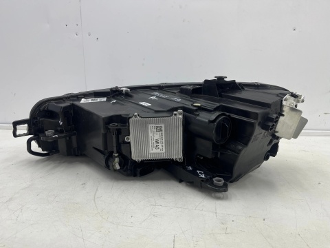 Lampa reflektor VW Passat B9 23r.- Prawa przednia FULL LED 3j1941036 Matrix IQ.Lighting prawy przód