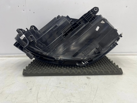 Lampa reflektor VW Passat B9 23r.- Prawa przednia FULL LED 3j1941036 Matrix IQ.Lighting prawy przód