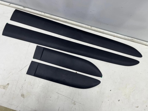 Listwa Toyota AYGO I 05-14r. 5Drzwi KOMPLET listew na drzwi dodatkowe ochro