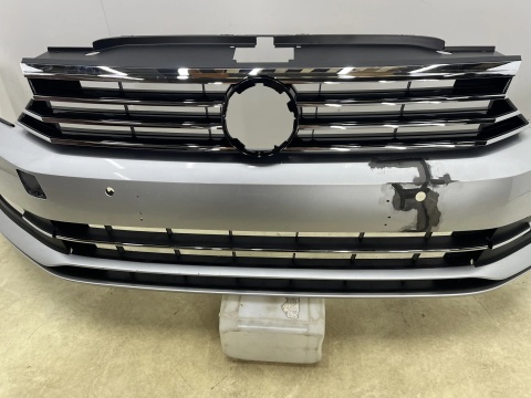 Zderzak przedni VW Passat B8 VIII 14-19r. Przedlift przód 4XPDC 3G0807221