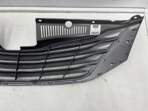 Atrapa Toyota Sienna 3 III XL30 10-20r. NOWY oryginalny grill przednia maskownica zderzaka 53101-08040