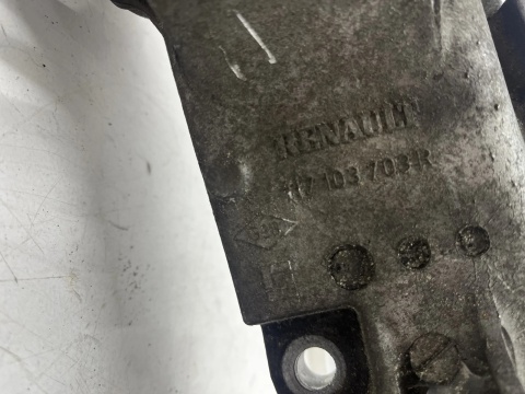 Łapa silnika Opel Movano B Master 3 III 10-24r. 2.3 CDTI dCI mocowanie alternatora napinacz 117103703r