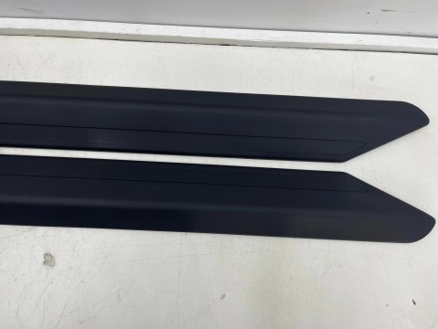 Listwa Suzuki Ignis 3 III 16r.- 5Drzwi KOMPLET listew na drzwi dodatkowe ochronne