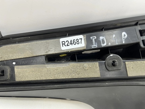 Listwa WV ID.4 20r.- PRAWA nakładka szyby klapy bagażnika spoiler blenda 11a827940b