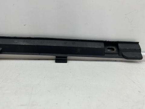 Listwa zderzaka Ford C-Max Mk2 Focus Mk3 10-19r. przód listwa dolna pod zderzak osłona AM51-R001A06-BA