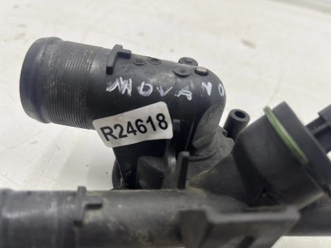 Obudowa termostatu Opel Movano B Master 3 III NV400 10-24r. 2.3 CDTI dCI TERMOSTAT 8200978549