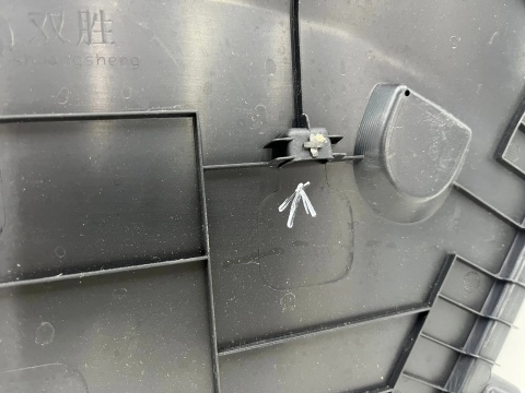 Osłona pasa przedniego BYD Seal 22r.- nakładka górna atrapy zamka maski silnika ekea-5302210a