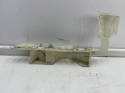Ślizg Audi A4 B9 8w 15-24r. prawe przednie mocowanie uchwyt zderzaka 8w0807284