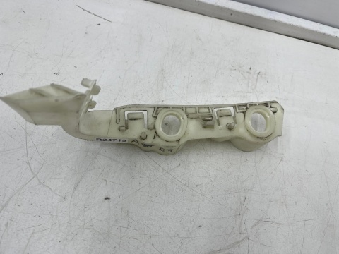 Ślizg Audi A4 B9 8w 15-24r. prawe przednie mocowanie uchwyt zderzaka 8w0807284