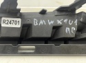Ślizg BMW X1 U11 22r.- prawe przednie mocowanie reflektora 248853-01