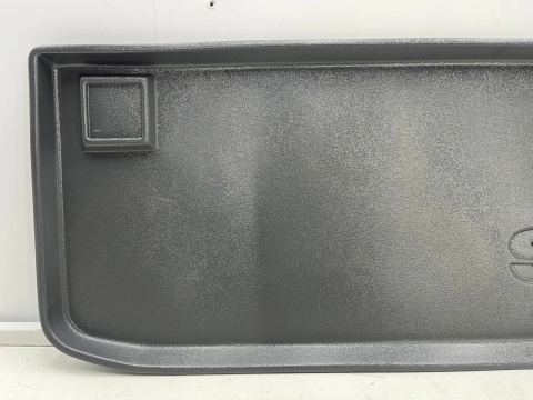 Wykładzina Suzuki Jimny 3 III 00-12r. plastikowa wanna bagażnika wycieraczka 99000-99023-751