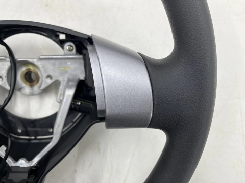 Kierownica Suzuki SX4 Swift IV MK6 04-14r. fabrycznie NOWA z multifunkcją oryginalna 48110-62j11-bwl