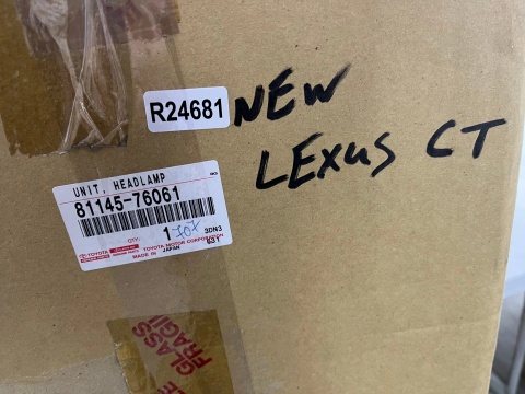 Lampa reflektor Lexus CT 10-17r. NOWA prawa przednia LED oryginalna prawy przód 81145-76061