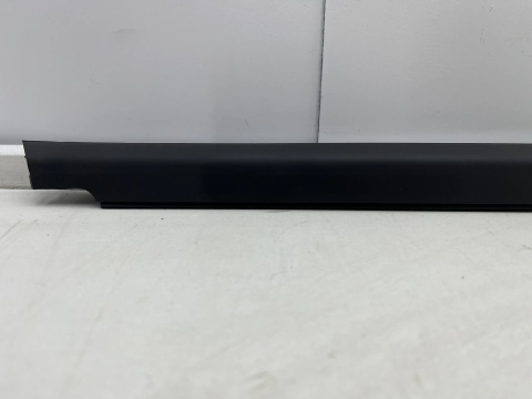 Listwa Hyundai ix35 09-15r. NOWA prawa przednia listwa zgarniająca uszczelka 822202s000