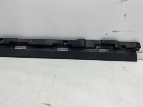 Listwa zderzaka Mercedes GLC X253 W253 C253 Coupe 15-19r. przednia dokladka elastyczna hokej spoiler listewka a2538850003