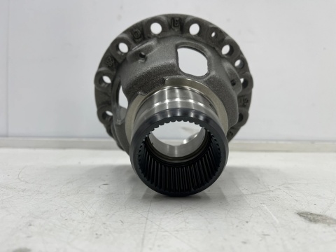 Obudowa mechanizmu różnicowego Hyundai Santa Fe Kia Sorento 09-20r.automat 4wd NOWA oryginalna 458223b450