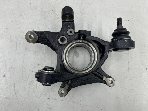 Zwrotnica SsangYong Rexton I Kyron 01-17r. nowa prawa tylna Oryginalna 4592109004