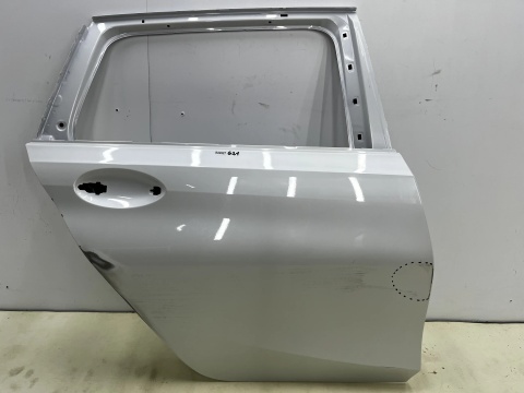Drzwi BMW 3 G21 Kombi 18r.- prawe tylne prawy tył