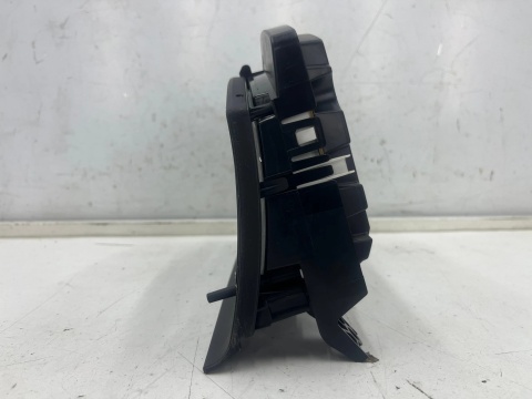 Licznik Opel Zafira B 05-14r. DIESEL zegary obrotomierz automat 13216661