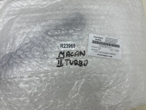 Listwa Porsche Macan 2 II Turbo 24r.- przednia nakładka zderzaka lewa maskownica nowa oryginalna 95C807881C