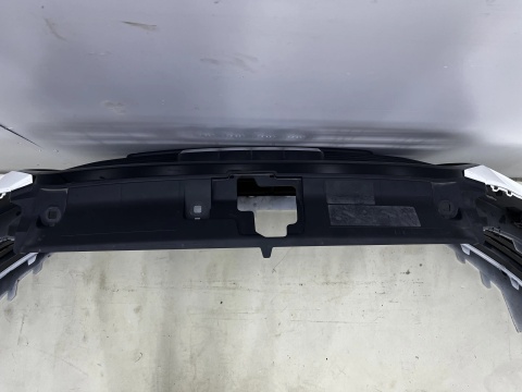 Zderzak przedni Audi A3 8V 16-20r. Lift przód Hatchback HB spryski 8V3807437AF